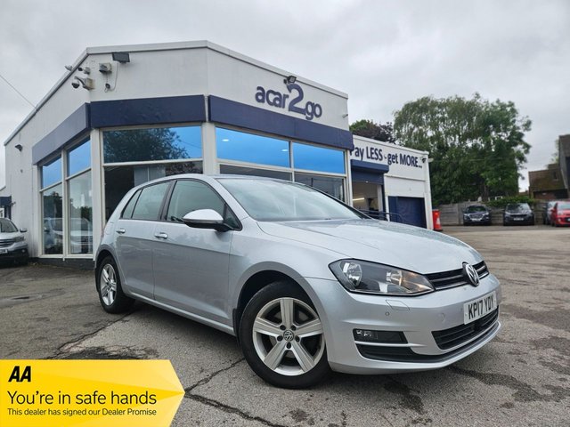 View our VOLKSWAGEN GOLF
