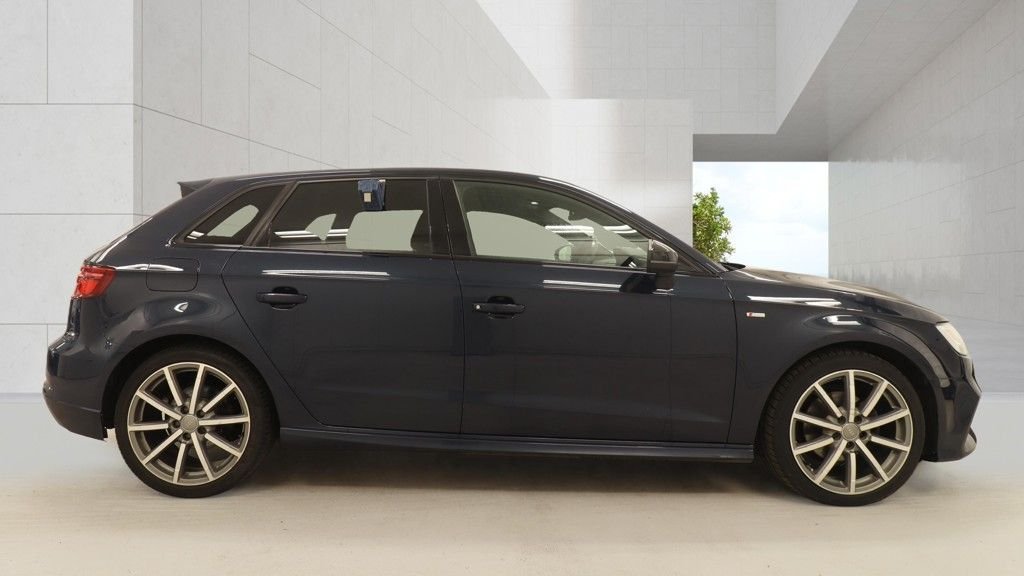 USED 2019 19 AUDI A3 1.5 TFSI CoD 35 Black Edition Sportback 5dr Petrol Manual Euro 6 (s/s) (150 ps)