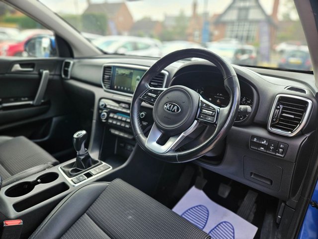 View our KIA SPORTAGE