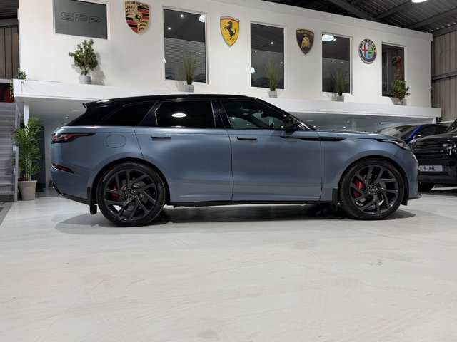 View our LAND ROVER RANGE ROVER VELAR