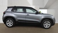 USED 2024 24 JEEP Avenger 54kWh Altitude SUV 5dr Electric Auto (156 ps)+2 KEYS+1 FORMER KEEPER+CLIMATE+HALF LEATHER SEATS+PARK CONTROL+DAB+ALLOYS+BLUETOOTH+MEDIA+APPS+CRUISE+HPI CLEAR+VOSA MOT HISTORY,+SH+FULL DEALER FACILITIES+GOOD MPG+ 2 KEYS+1 FORMER KEEPER+CLIMATE+HALF LEATHER SEATS+PARK CONTROL+DAB+ALLOYS+BLUETOOTH+MEDIA+APPS+CRUISE+HPI CLEAR