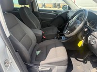 USED 2011 61 VOLKSWAGEN TIGUAN 2.0 TDI BlueMotion Tech SE SUV 5dr Diesel Manual 4WD Euro 5 (s/s) (140 ps) ***FULL SERVICE HISTORY INCLUDING TBELT KIT - 12 SERVICES***
