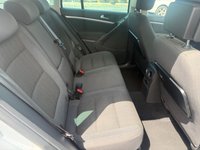 USED 2011 61 VOLKSWAGEN TIGUAN 2.0 TDI BlueMotion Tech SE SUV 5dr Diesel Manual 4WD Euro 5 (s/s) (140 ps) ***FULL SERVICE HISTORY INCLUDING TBELT KIT - 12 SERVICES***