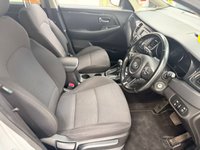 USED 2014 14 KIA CARENS 1.7 CRDi 2 MPV 5dr Diesel Auto Euro 5 (134 bhp) 12 MONTH MOT  &   12 WARRANTY