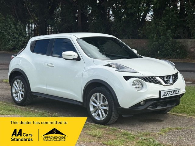 View our Nissan Juke 1.2 DIG-T N-Connecta SUV 5dr Petrol Manual Euro 6 ULEZ COMPLIANT