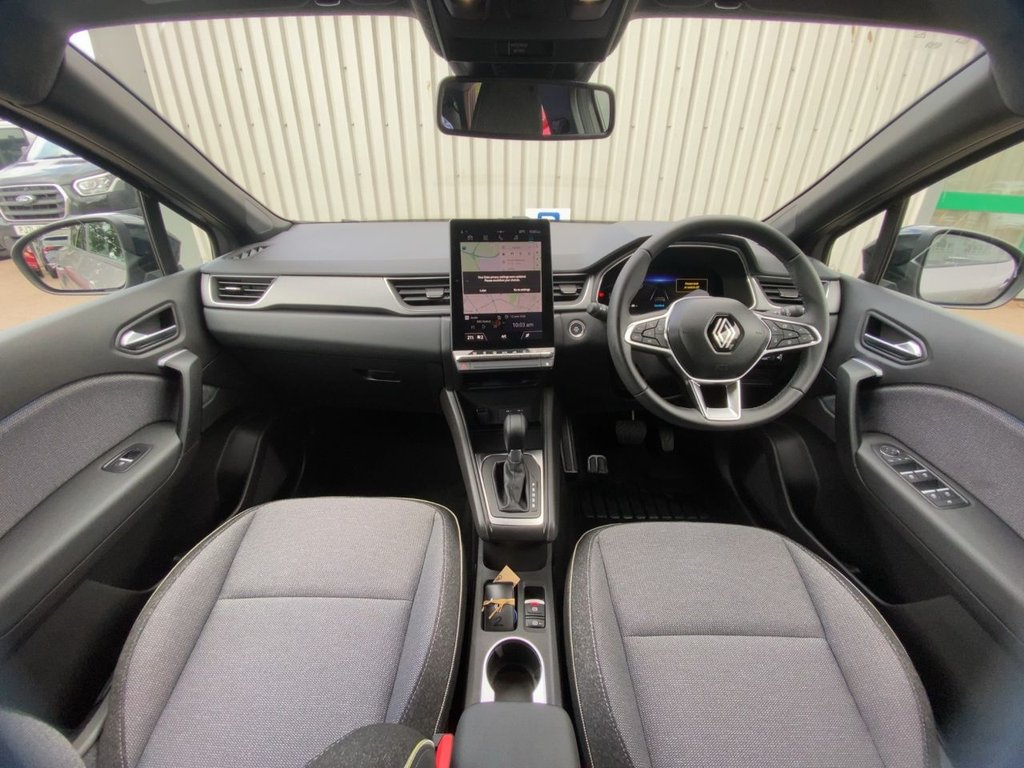USED 2025 25 RENAULT CAPTUR 1.6 E-TECH techno SUV 5dr Petrol Hybrid Auto Euro 6 (s/s) (145 ps) CARPLAY+CAMERA+SATNAV+LEDS+FSH