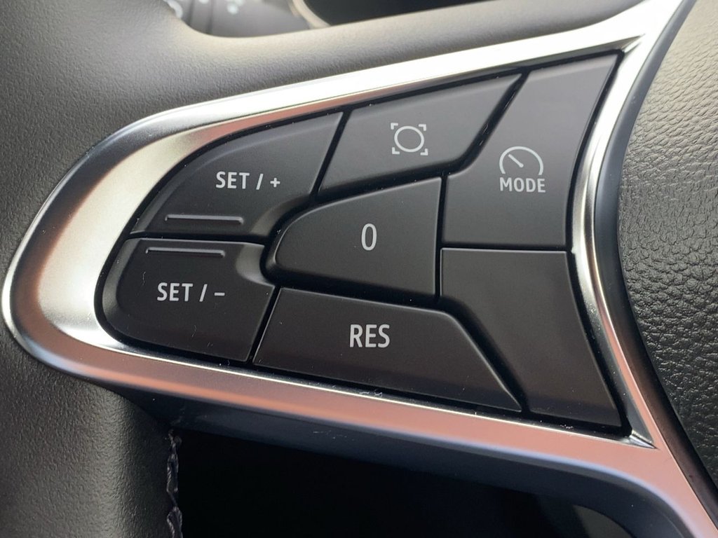 USED 2025 25 RENAULT CAPTUR 1.6 E-TECH techno SUV 5dr Petrol Hybrid Auto Euro 6 (s/s) (145 ps) CARPLAY+CAMERA+SATNAV+LEDS+FSH