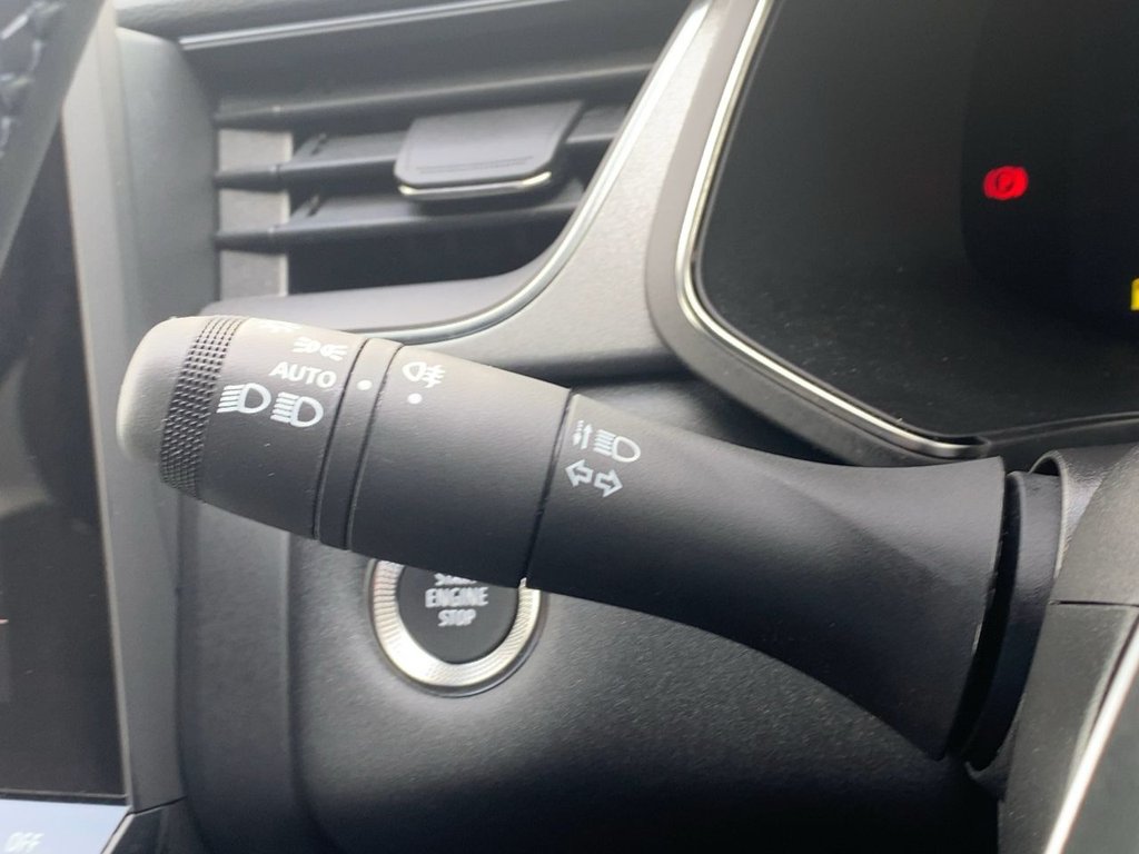 USED 2025 25 RENAULT CAPTUR 1.6 E-TECH techno SUV 5dr Petrol Hybrid Auto Euro 6 (s/s) (145 ps) CARPLAY+CAMERA+SATNAV+LEDS+FSH