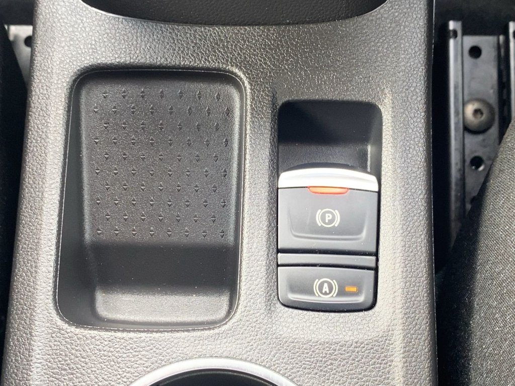 USED 2025 25 RENAULT CAPTUR 1.6 E-TECH techno SUV 5dr Petrol Hybrid Auto Euro 6 (s/s) (145 ps) CARPLAY+CAMERA+SATNAV+LEDS+FSH