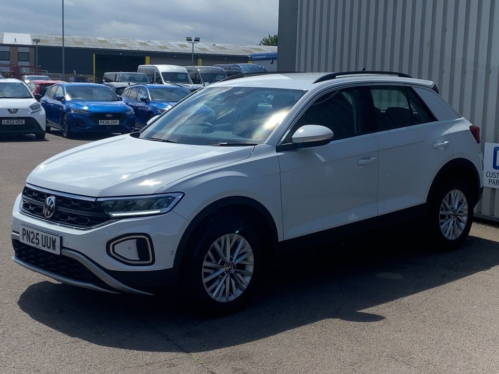 USED 2025 25 VOLKSWAGEN T-ROC 1.5 TSI Life SUV 5dr Petrol DSG Euro 6 (s/s) (150 ps) *CARPLAY+F/R SENSORS+LEDS+FSH*