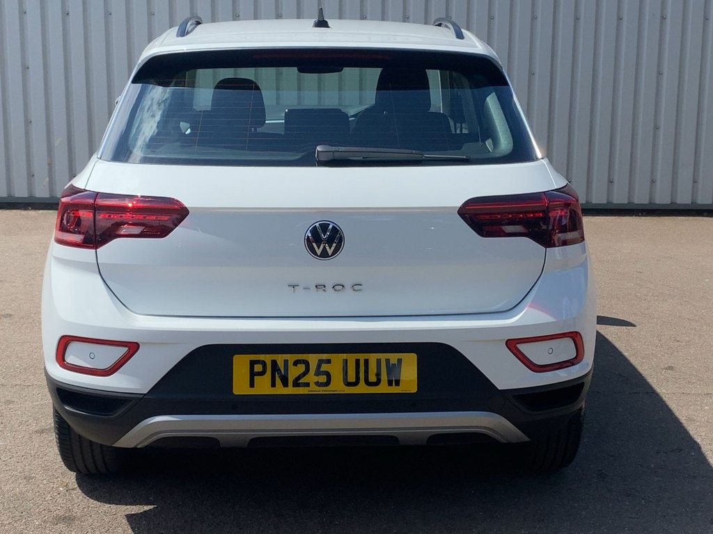 USED 2025 25 VOLKSWAGEN T-ROC 1.5 TSI Life SUV 5dr Petrol DSG Euro 6 (s/s) (150 ps) *CARPLAY+F/R SENSORS+LEDS+FSH*
