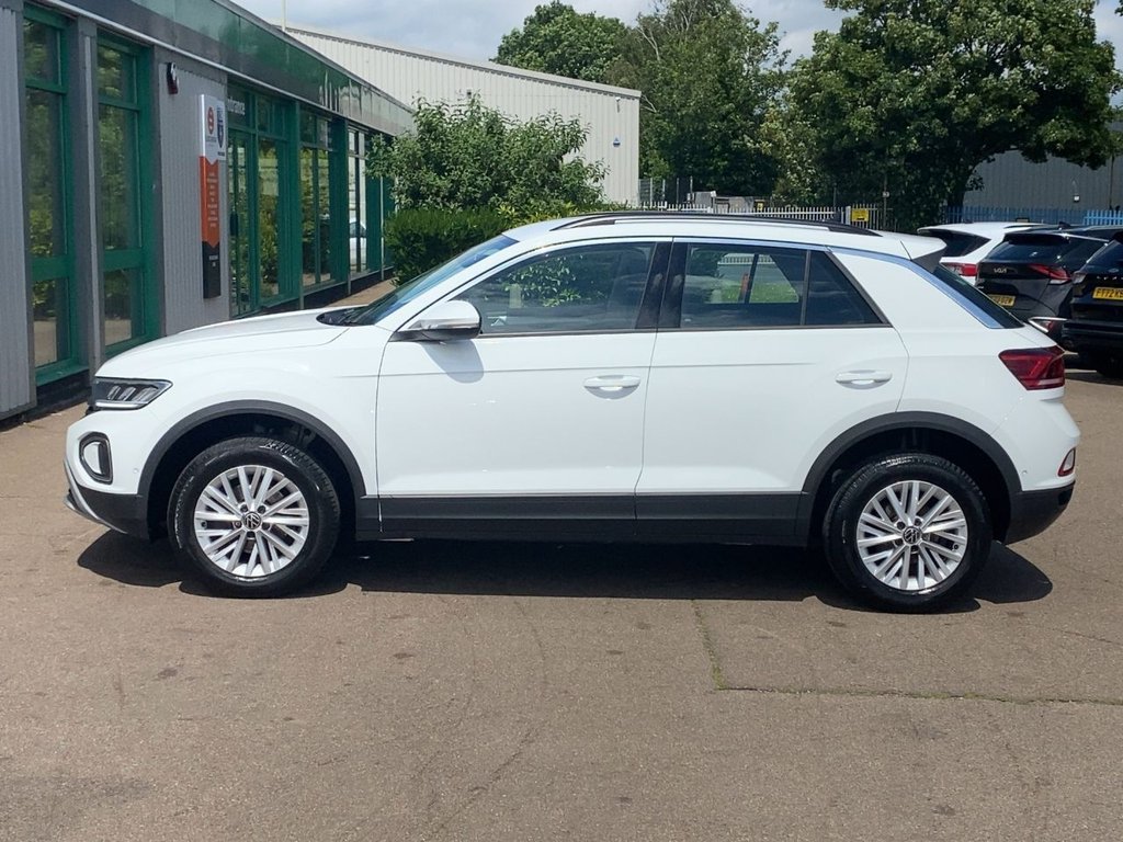 USED 2025 25 VOLKSWAGEN T-ROC 1.5 TSI Life SUV 5dr Petrol DSG Euro 6 (s/s) (150 ps) *CARPLAY+F/R SENSORS+LEDS+FSH*