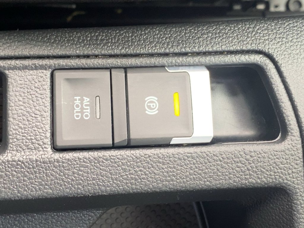 USED 2025 25 VOLKSWAGEN T-ROC 1.5 TSI Life SUV 5dr Petrol DSG Euro 6 (s/s) (150 ps) *CARPLAY+F/R SENSORS+LEDS+FSH*