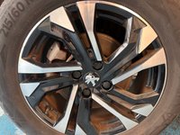 USED 2023 23 PEUGEOT E-2008 50kWh Allure Premium + SUV 5dr Electric Auto (7kW Charger) (136 ps)+2 KEYS+1 OWNER FROM NEW+ALLOYS+HISTORY+PARK CONTROL WITH CAM+MEDIA+BLUETOOTH+NAV+PRIVACY+HALF LEATHER SEATS+CRUISE+ 2 KEYS+1 OWNER FROM NEW+ALLOYS+HISTORY+PARK CONTROL WITH CAM+MEDIA+BLUETOOTH+NAV+PRIVACY+HALF LEATHER SEATS+CRUISE+HPI CLEAR