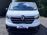 USED 2023 23 RENAULT TRAFIC 2.0 dCi Blue LL30 Advance Panel Van 5dr Diesel Manual L2 H1 Euro 6 130PS 