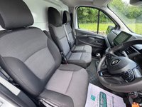 USED 2023 23 RENAULT TRAFIC 2.0 dCi Blue LL30 Advance Panel Van 5dr Diesel Manual L2 H1 Euro 6 130PS 