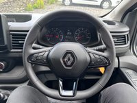 USED 2023 23 RENAULT TRAFIC 2.0 dCi Blue LL30 Advance Panel Van 5dr Diesel Manual L2 H1 Euro 6 130PS 