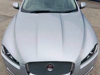 USED 2015 15 JAGUAR XF 2.2d Portfolio Saloon 4dr Diesel Auto Euro 5 (s/s) (200 ps) 