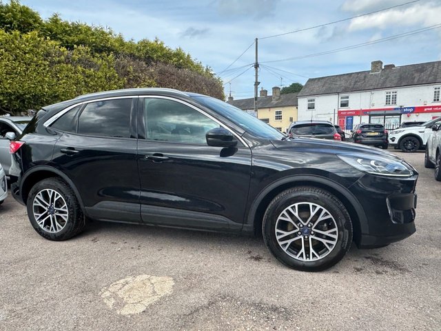 View our FORD KUGA
