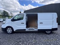 USED 2023 23 RENAULT TRAFIC 2.0 dCi Blue LL30 Advance Panel Van 5dr Diesel Manual L2 H1 Euro 6 130PS 