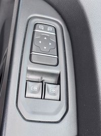 USED 2023 23 RENAULT TRAFIC 2.0 dCi Blue LL30 Advance Panel Van 5dr Diesel Manual L2 H1 Euro 6 130PS 