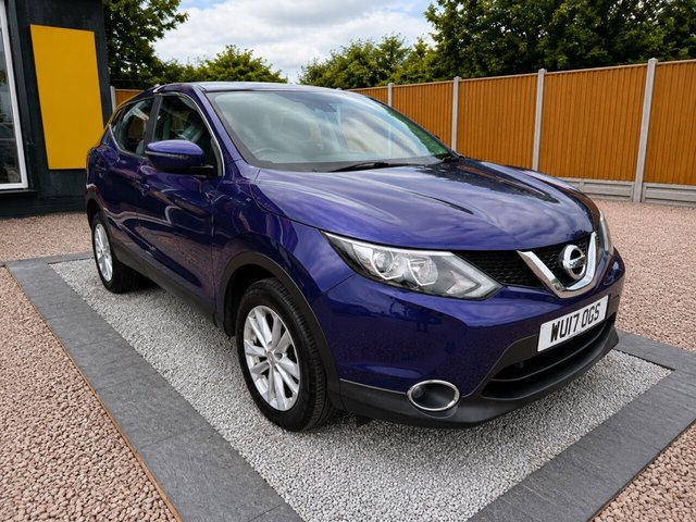 View our Nissan Qashqai range