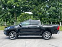 USED 2019 19 TOYOTA HI-LUX 2.4 D-4D Invincible Pickup Double Cab 4dr Diesel Manual 4WD Euro 6 (s/s) (TSS) (150 ps) ** NO VAT * *  SAT NAV **  TOWBAR