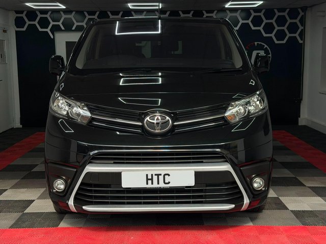 View our TOYOTA PROACE VERSO