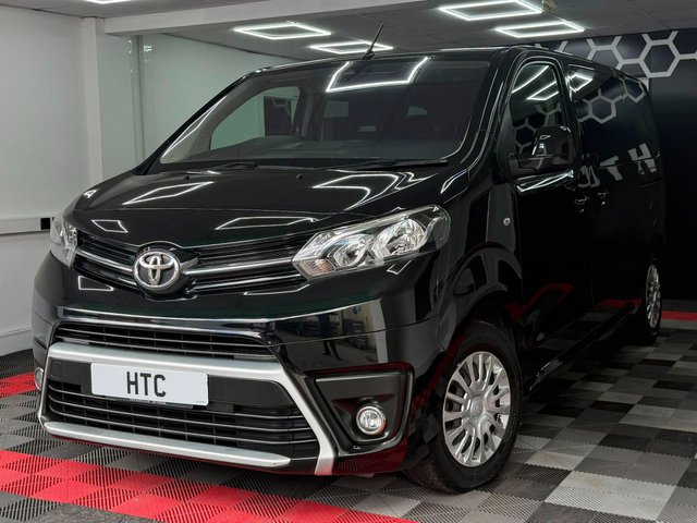 View our TOYOTA PROACE VERSO