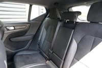 USED 2019 19 VOLVO XC40 2.0 D4 R-Design Auto AWD Euro 6 (s/s) 5dr Excellent Service History