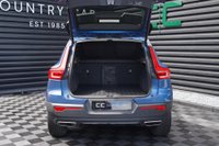 USED 2019 19 VOLVO XC40 2.0 D4 R-Design Auto AWD Euro 6 (s/s) 5dr Excellent Service History