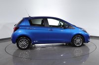 USED 2017 17 TOYOTA YARIS 1.33 Dual VVT-i Icon Hatchback 5dr Petrol Manual Euro 6 (99 ps) 2 LADY OWNERS - 10 STAMP DEALER SERVICE HISTORY - 2 KEYS