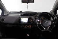 USED 2017 17 TOYOTA YARIS 1.33 Dual VVT-i Icon Hatchback 5dr Petrol Manual Euro 6 (99 ps) 2 LADY OWNERS - 10 STAMP DEALER SERVICE HISTORY - 2 KEYS