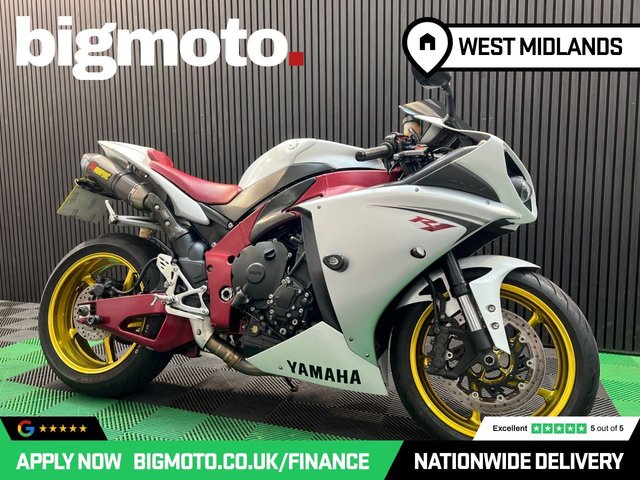 View our YAMAHA R1