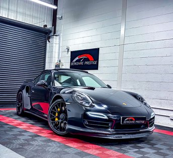 2015 PORSCHE 911