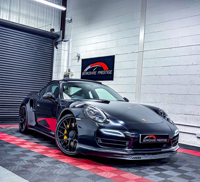 View our Porsche 911 range