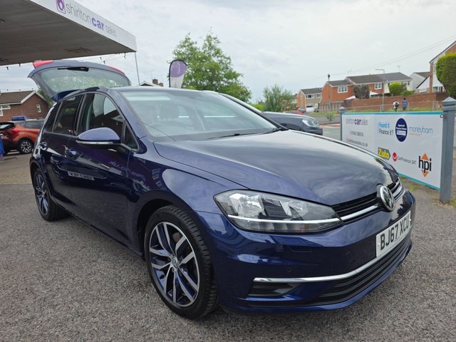 View our VOLKSWAGEN GOLF