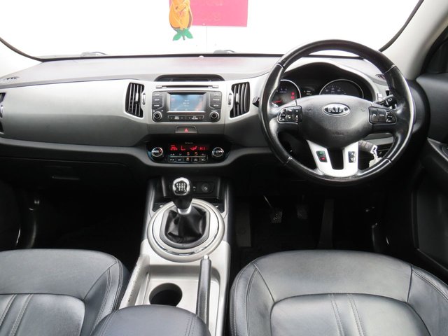 View our KIA SPORTAGE