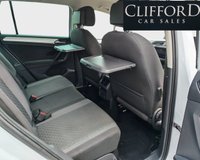 USED 2018 68 VOLKSWAGEN TIGUAN 2.0 TDI SE Navigation SUV 5dr Diesel DSG Euro 6 (s/s) (150 ps) 
