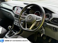 USED 2019 19 VOLKSWAGEN T-CROSS 1.0 TSI SE SUV 5dr Petrol Manual Euro 6 (s/s) (95 ps) 10 MAIN DEALER SERVICES!