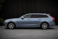 USED 2018 68 VOLVO V90 2.0 D4 Momentum Estate 5dr Diesel Auto Euro 6 (s/s) (190 ps) 