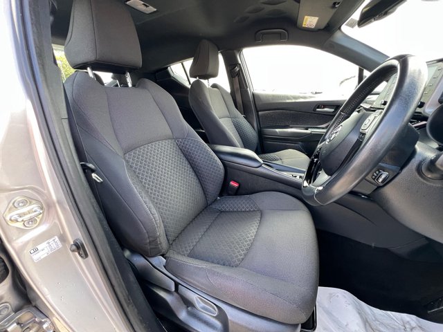 View our TOYOTA C-HR