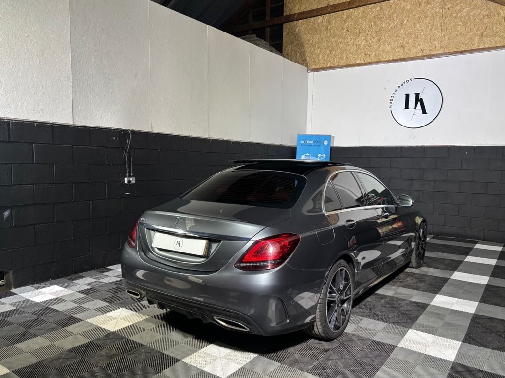 USED 2019 19 MERCEDES-BENZ C-CLASS 2.0 C300 AMG Line (Premium Plus) Saloon 4dr Petrol G-Tronic+ Euro 6 (s/s) (258 ps) 