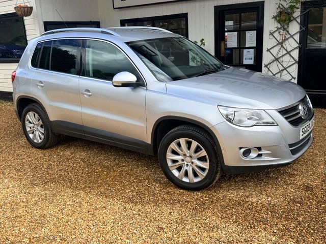 View our VOLKSWAGEN TIGUAN