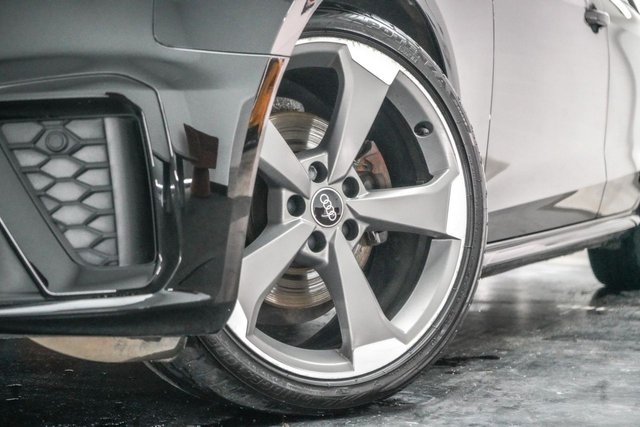 View our AUDI A4 AVANT