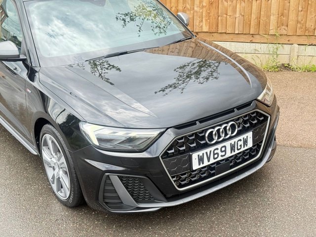 View our AUDI A1