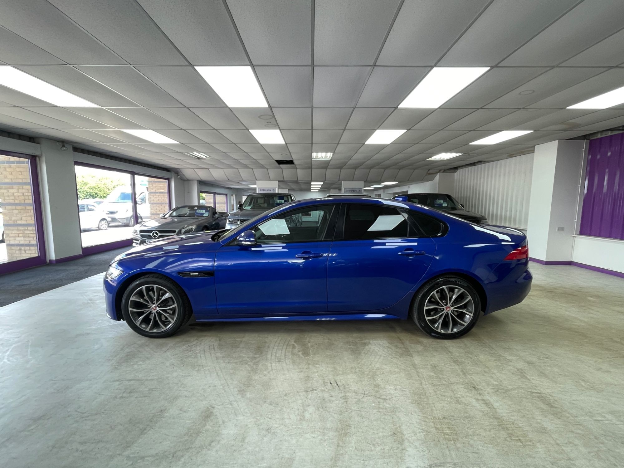 USED 2019 69 JAGUAR XF 2.0d R-Sport Saloon 4dr Diesel Auto Euro 6 (s/s) (180 ps) 