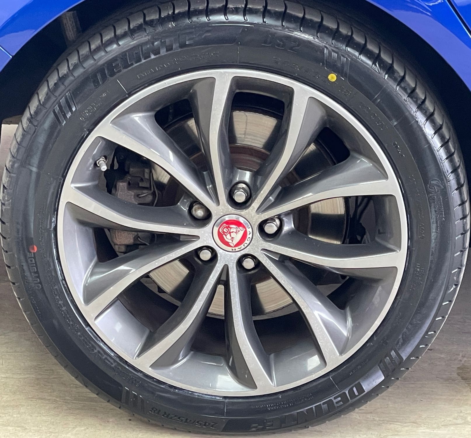 USED 2019 69 JAGUAR XF 2.0d R-Sport Saloon 4dr Diesel Auto Euro 6 (s/s) (180 ps) 
