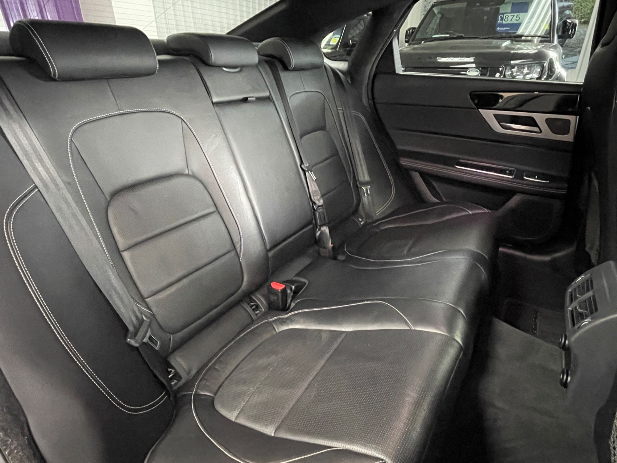 USED 2019 69 JAGUAR XF 2.0d R-Sport Saloon 4dr Diesel Auto Euro 6 (s/s) (180 ps) 
