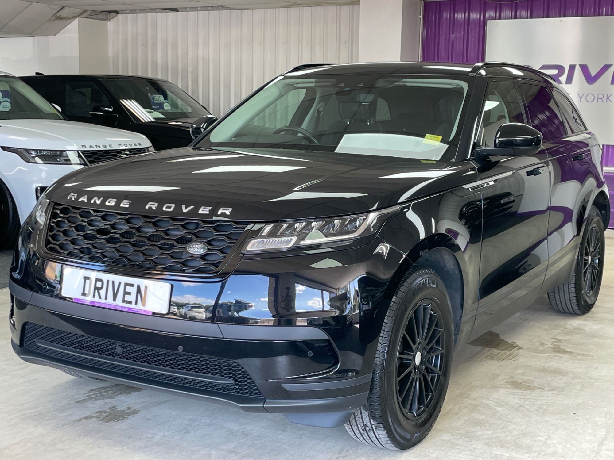 USED 2020 69 LAND ROVER RANGE ROVER VELAR 2.0 D180 SUV 5dr Diesel Auto 4WD Euro 6 (s/s) (180 ps) 